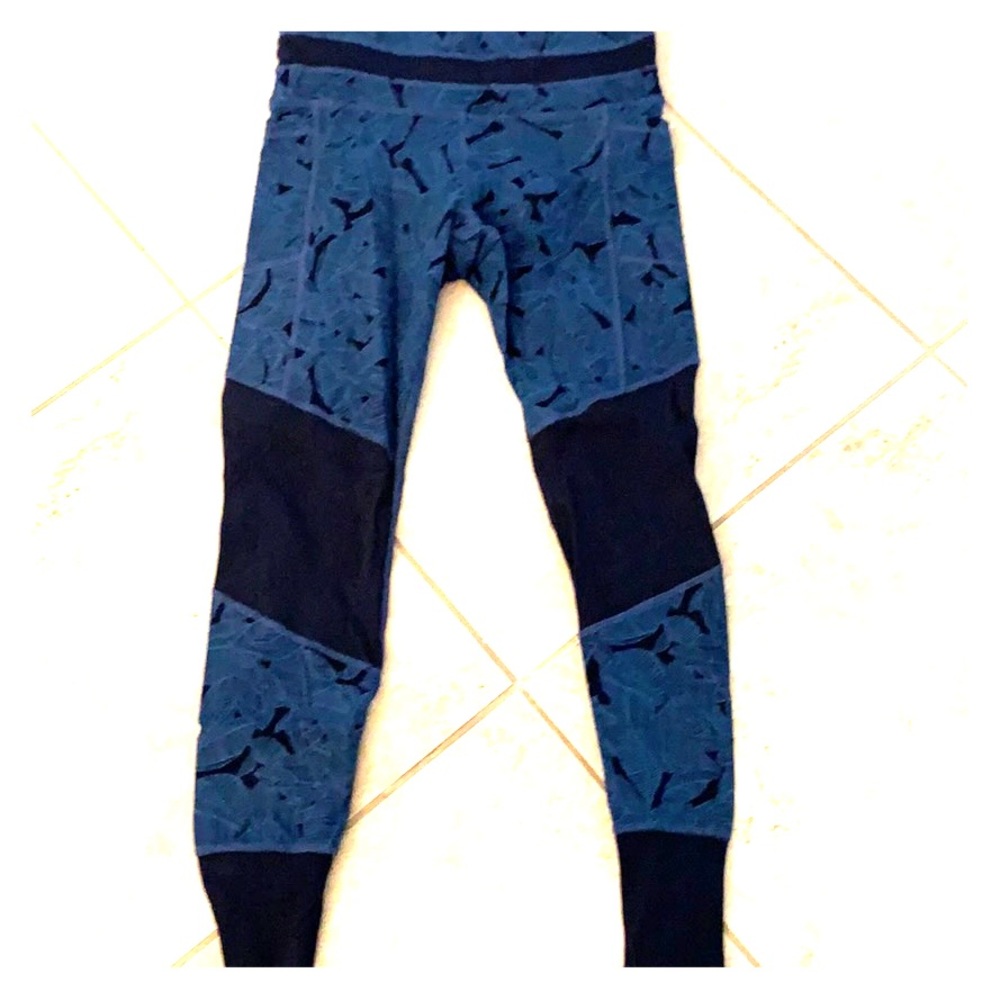 Athletic mid rise pants